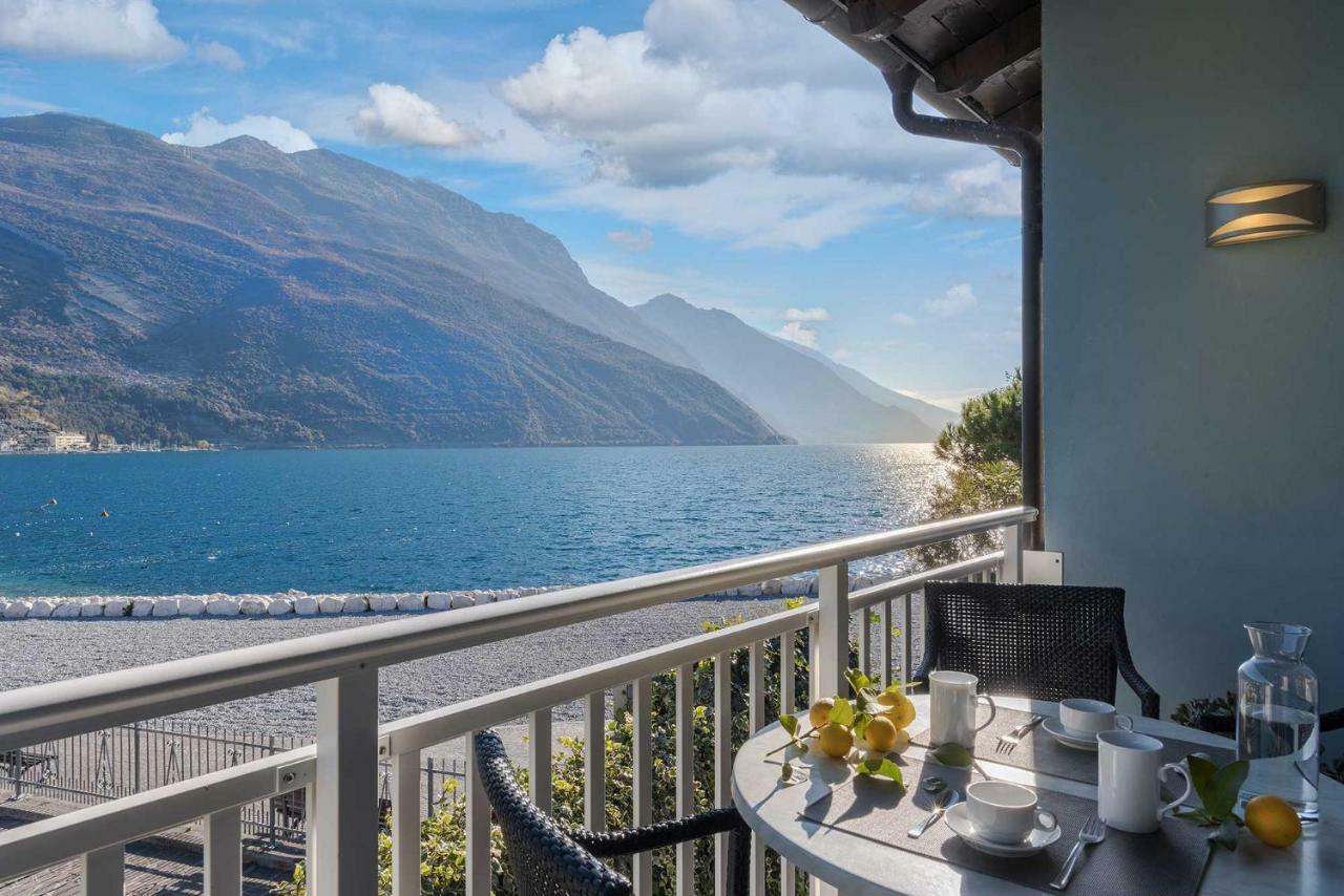 Casa Toblini Al Lago On The Beach Torbole Sul Garda Extérieur photo